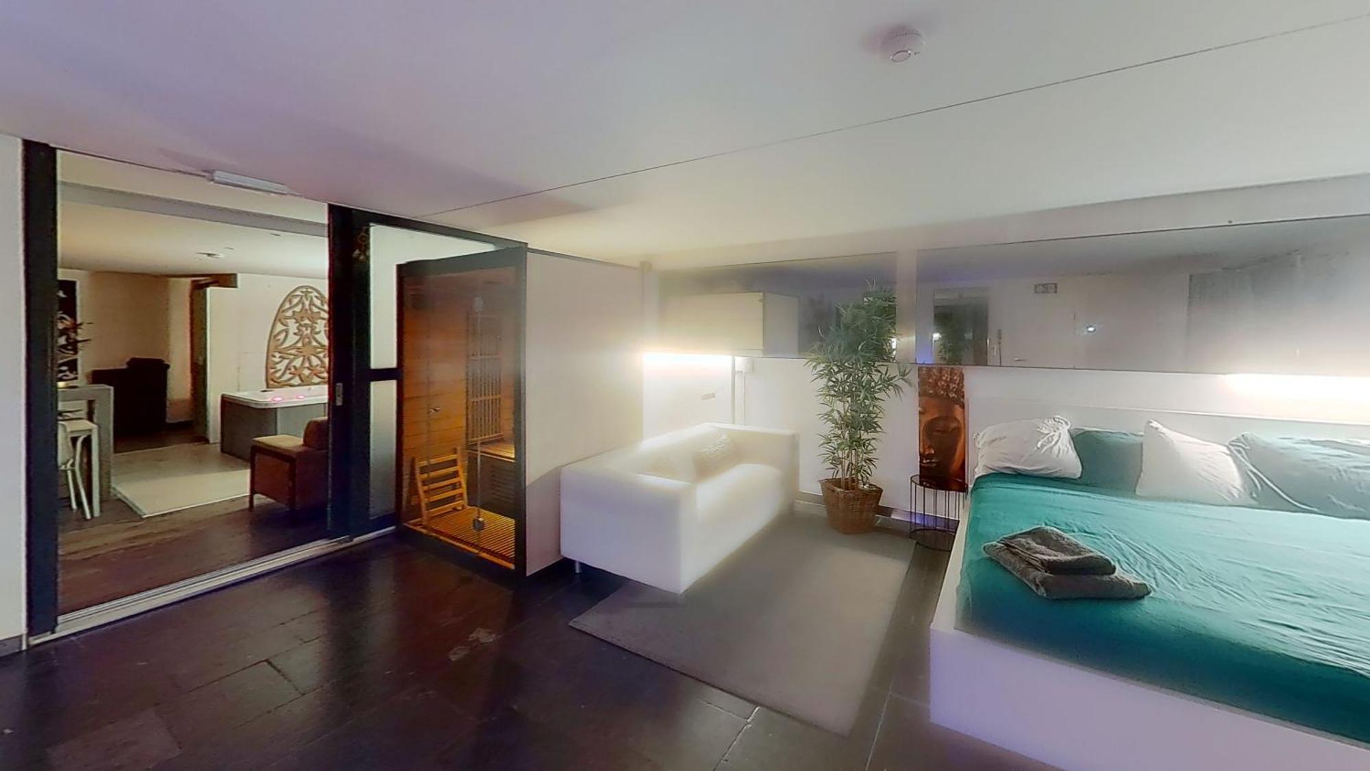 Nice And Cosy Place With Jacuzzi And Sauna To Relax In The Centre Of أنتويرب المظهر الخارجي الصورة